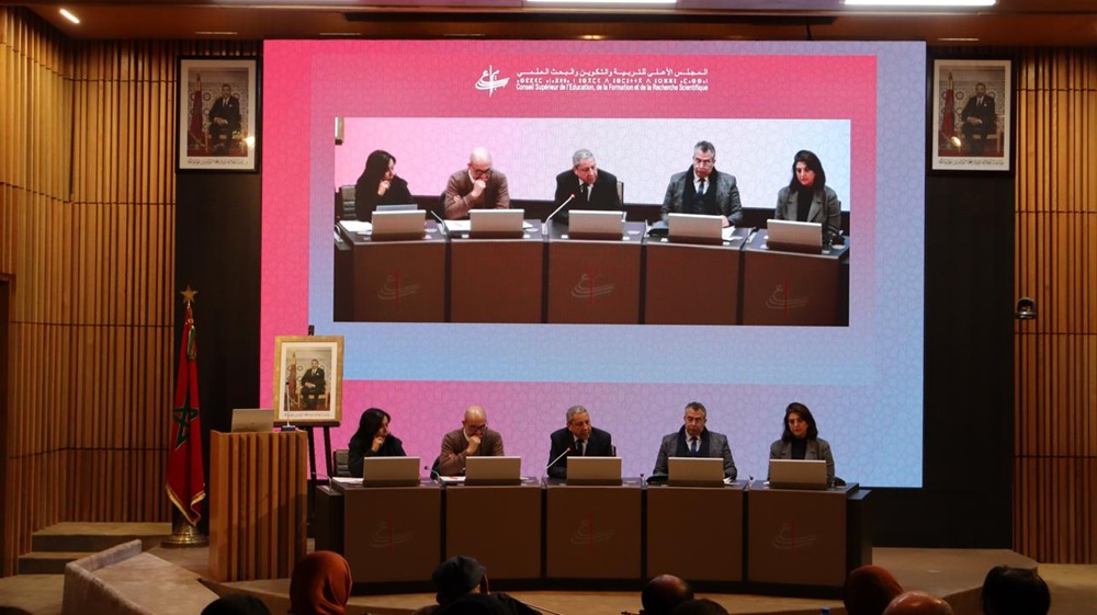 زيارة ميدانية لطلبة ماستر تعليم الكبار والتعلّم مدى الحياة إلى المجلس الأعلى للتربية والتكوين والبحث العلمي